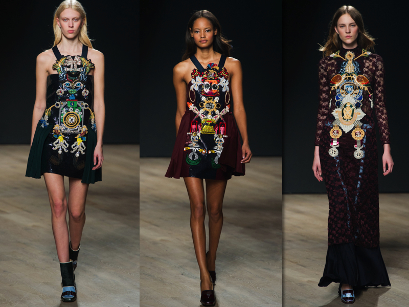 MARY KATRANTZOU 3